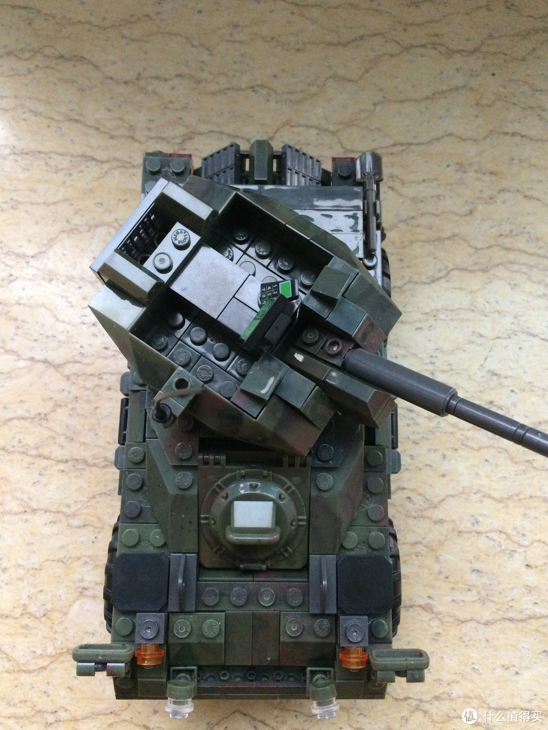 Mega Bloks 美高 APC Invasion装甲车