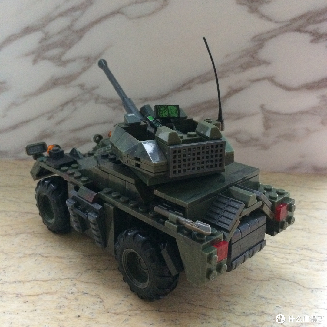 Mega Bloks 美高 APC Invasion装甲车