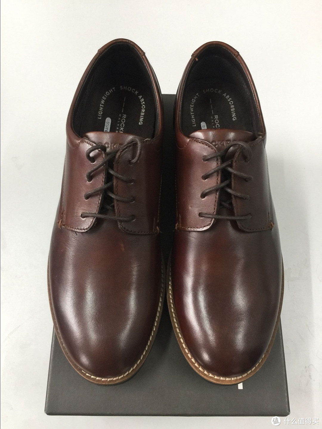 Rockport 乐步 Colben Oxford 与 Timberland 添柏岚 Chukka 休闲鞋 开箱分享