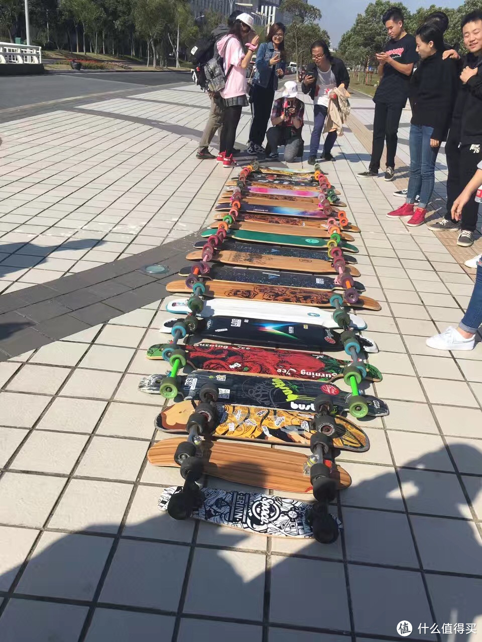 Skateboard！每块帅气到骚的板，都在等待一个帅气的主人（妹子福利）