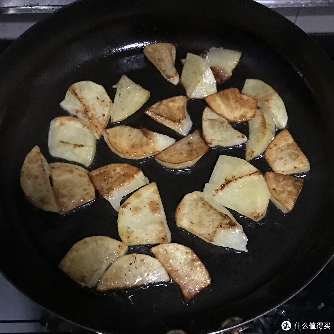 在妈妈面前露一手！教你轻松制作一桌年夜饭