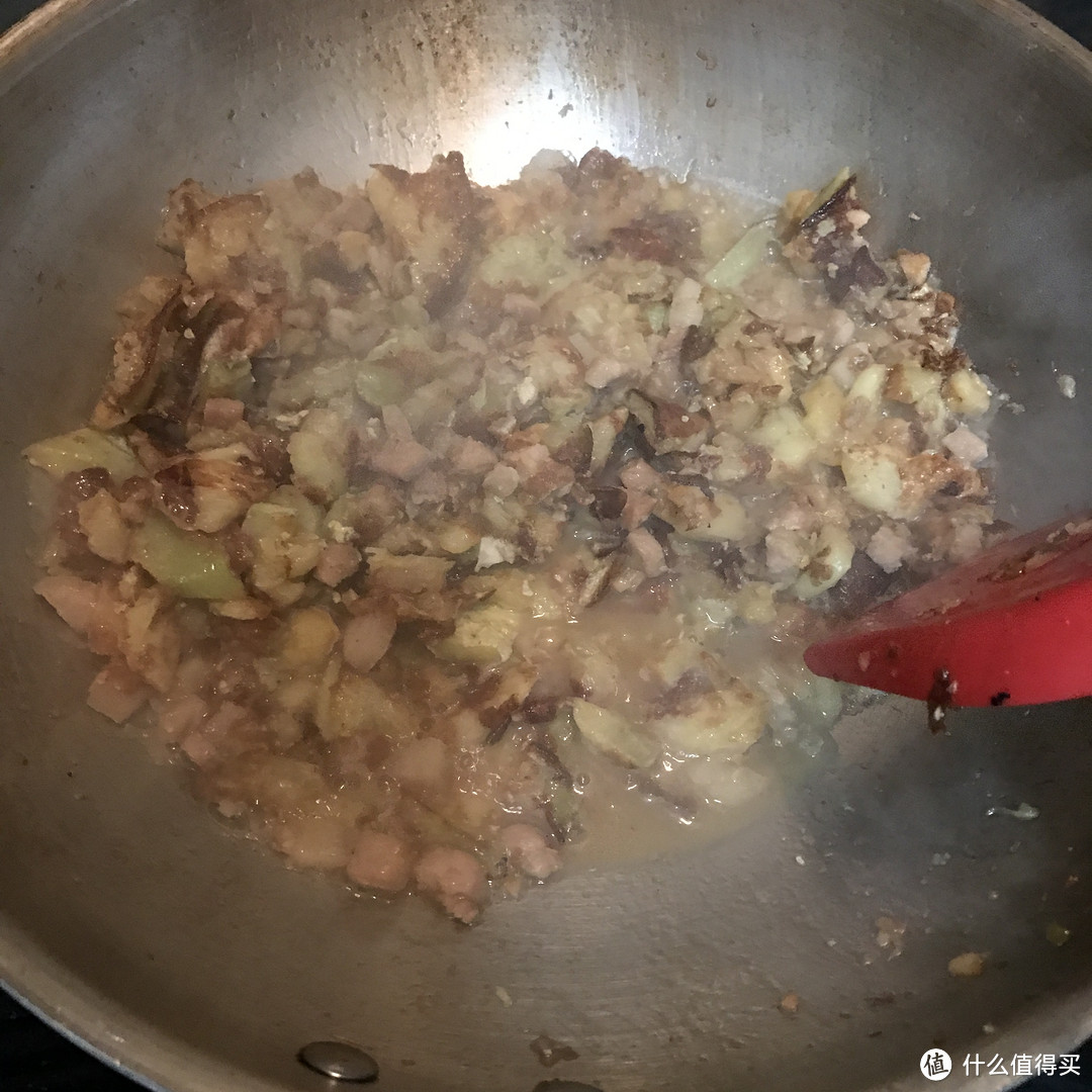 在妈妈面前露一手！教你轻松制作一桌年夜饭