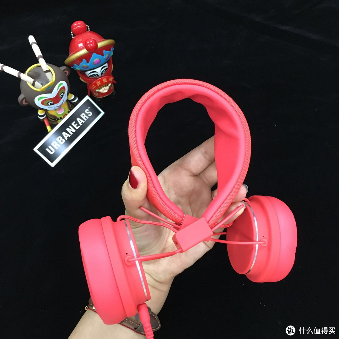 买了个红色耳机当年货，Urbanears Plattan 2番茄红