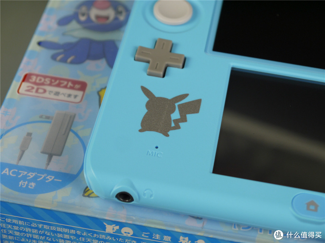 Nintendo 任天堂 2DS 《精灵宝可梦 太阳月亮》限定版