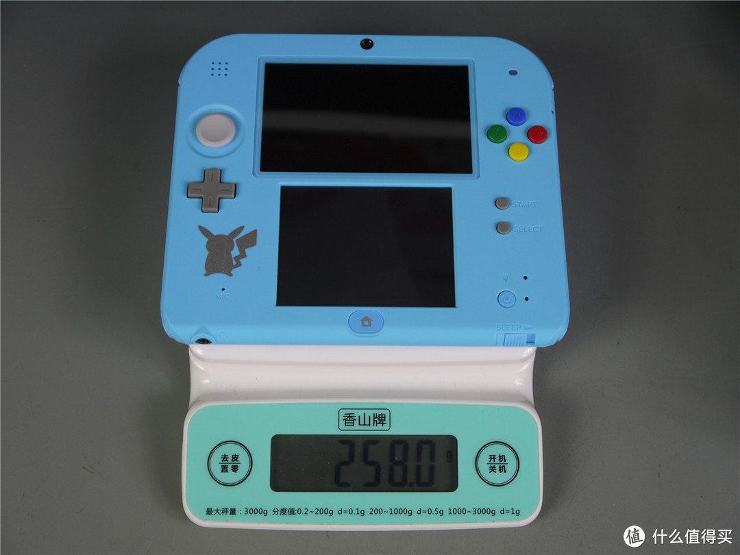 Nintendo 任天堂 2DS 《精灵宝可梦 太阳月亮》限定版