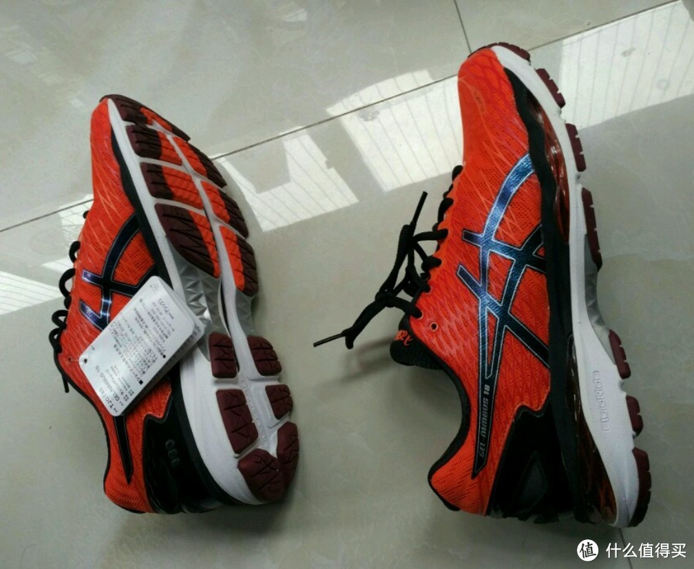 乐天国际Nike Air Zoom和ASICS 亚瑟士 Gel-Nimbus 18 男款*级缓震跑鞋 直邮开箱