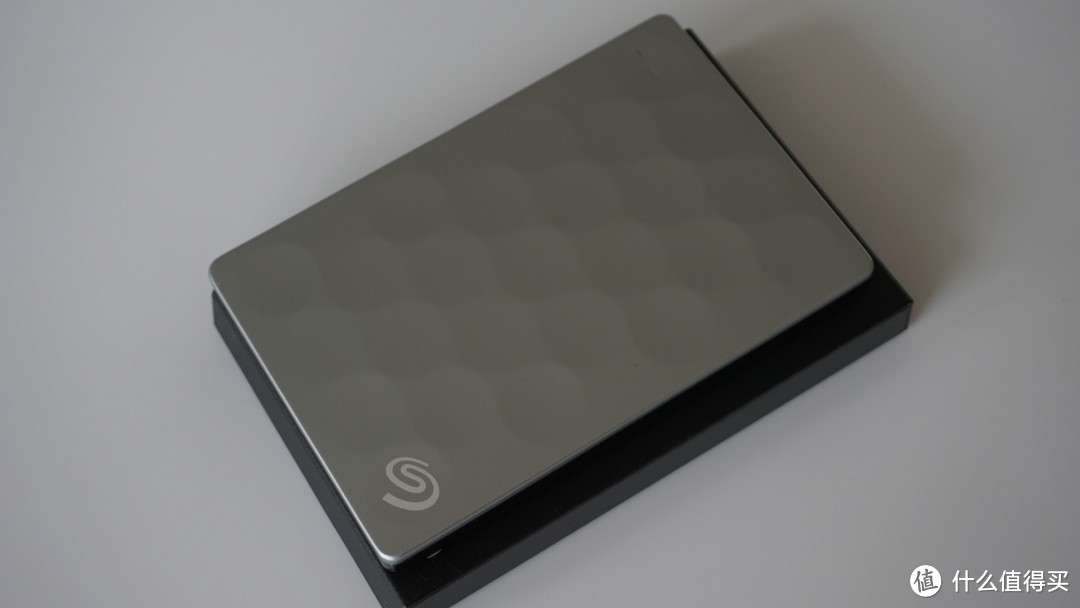 希捷（Seagate）Ultra slim 1TB移动硬盘体验分享——追剧更简便