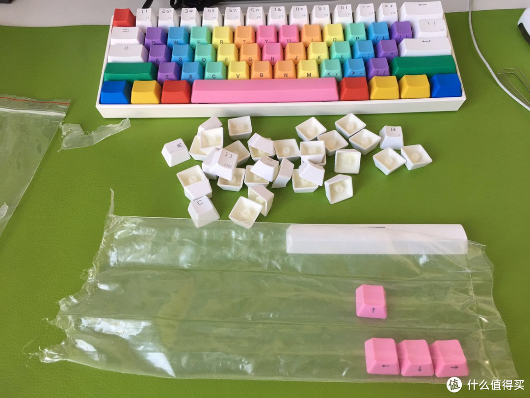 新到的彩色字母按键