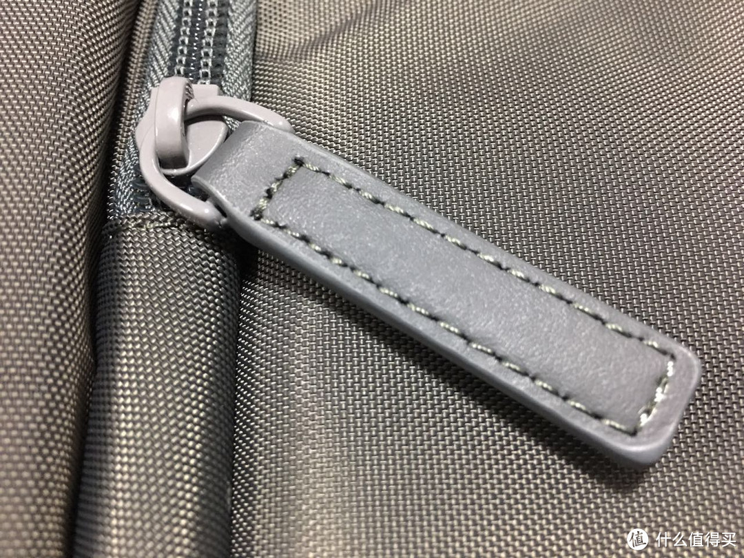 选礼物是一门学问：Samsonite 新秀丽 B800 双肩 背包