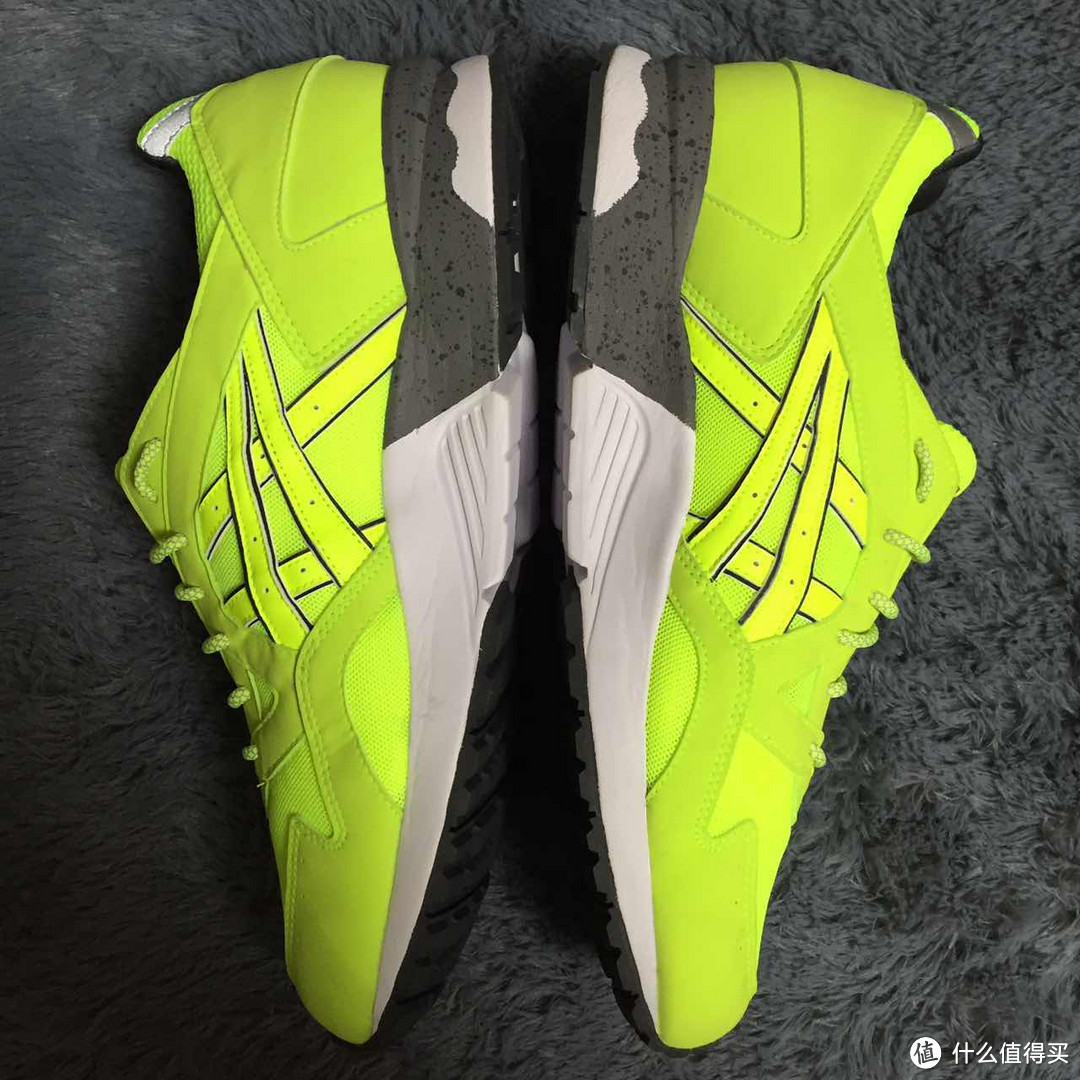 UBIQ x Asics Gel Lyte V "Hazard" 亚瑟士运动鞋GOTEX版与普通版对比