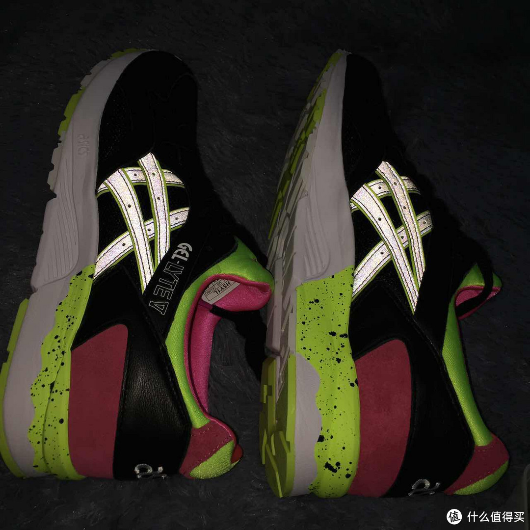 UBIQ x Asics Gel Lyte V "Hazard" 亚瑟士运动鞋GOTEX版与普通版对比