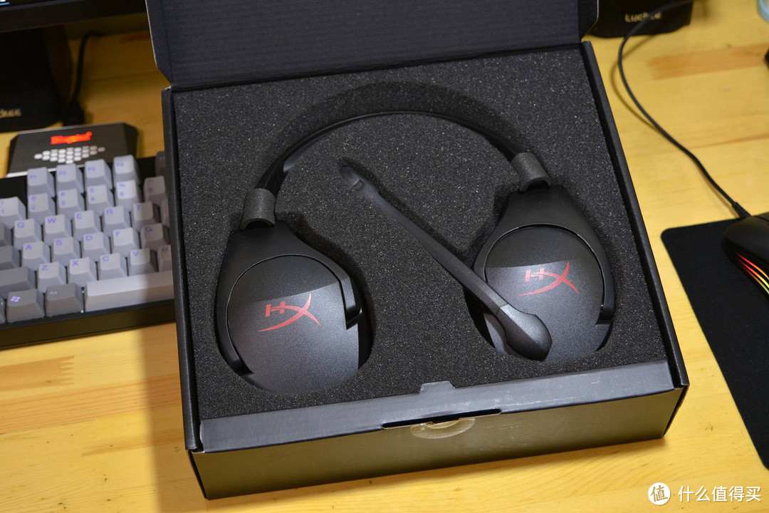 可能是最适合学生的游戏耳机——Kingston 金士顿HyperX Cloud Stinger毒刺晒单