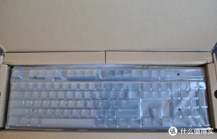 iKBC C104 银轴 机械键盘 入手拆解体验
