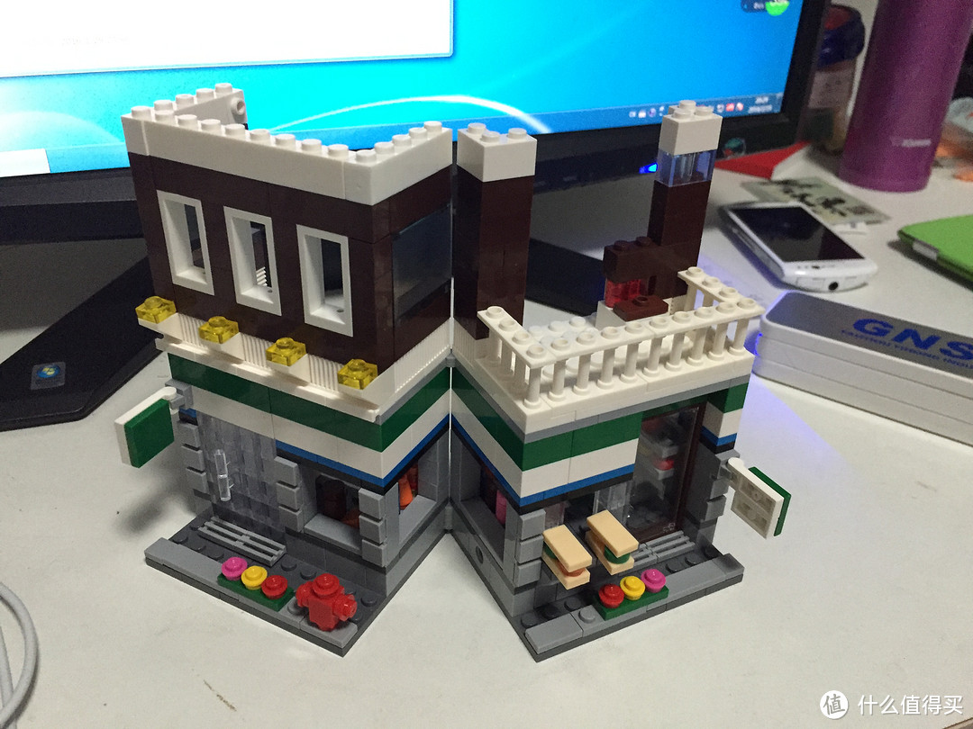 我的小镇街景系列：全家便利店——LEGO 乐高 CITY 城市组