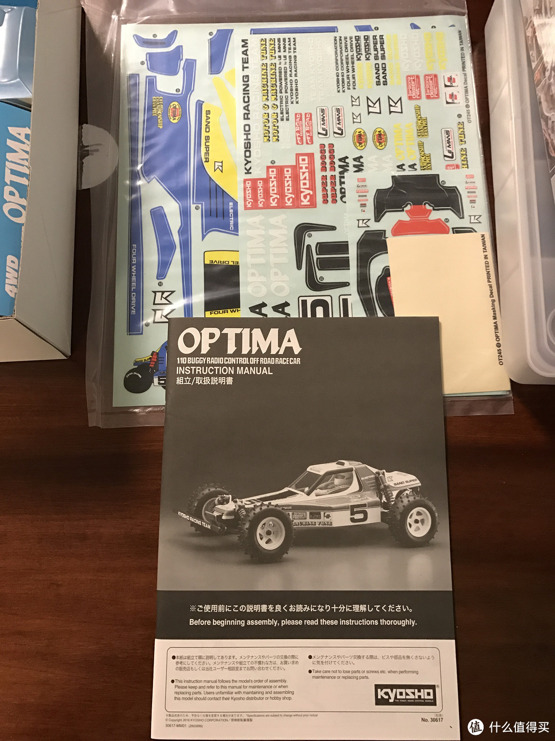 “过年搞了个车”：组装 kyosho 京商 OPTIMA 千里马复刻遥控越野车（附玩过的几辆RC）