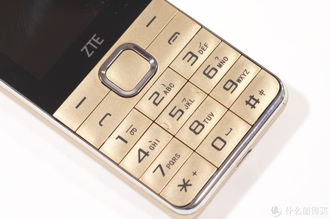 ZTE 中兴 L550老人手机 开箱