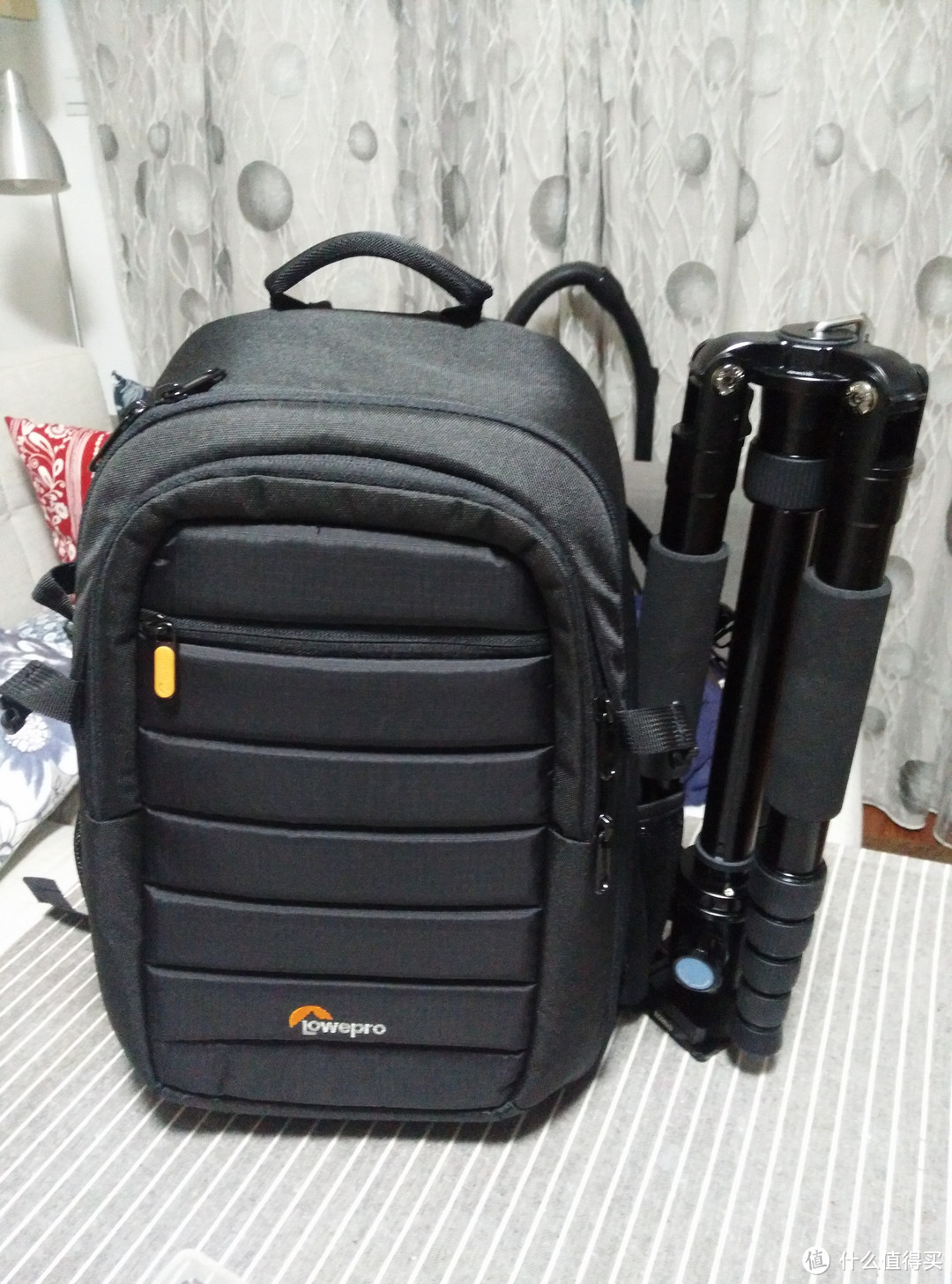 Lowepro 乐摄宝 Tahoe BP 150轻型双肩摄影包开箱晒物及简单使用感受