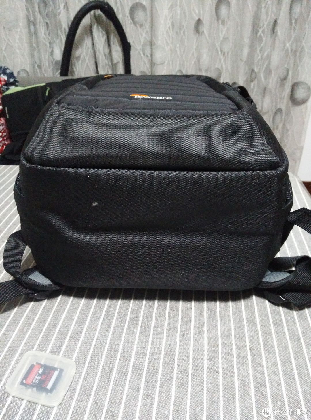 Lowepro 乐摄宝 Tahoe BP 150轻型双肩摄影包开箱晒物及简单使用感受