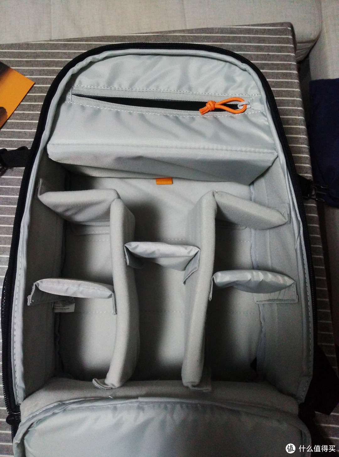 Lowepro 乐摄宝 Tahoe BP 150轻型双肩摄影包开箱晒物及简单使用感受