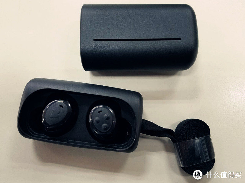 AirPods劲敌，Bragi The Headphone 无线蓝牙耳机 开箱及简单使用感受