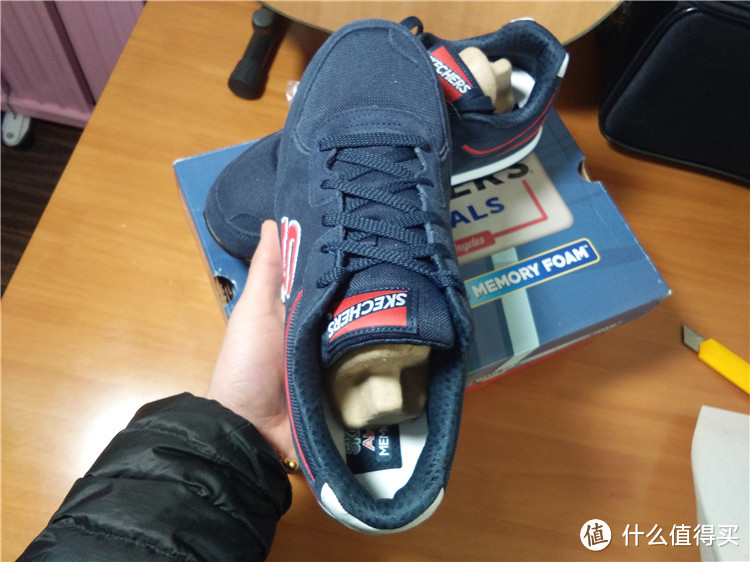 意亚直邮 SKECHERS 斯凯奇 休闲运动鞋（附尺码参考）