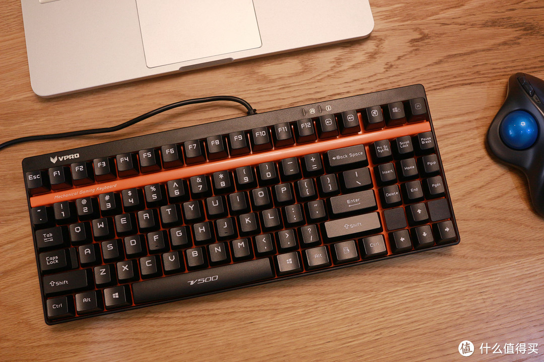两款入门机械键盘：iKBC C87& 雷柏 V500 开箱简评