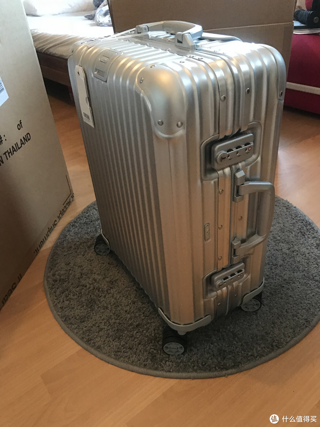 RIMOWA TOPAS 56 拉杆箱