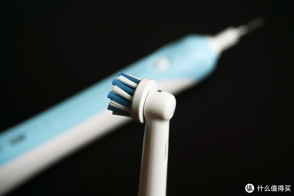 3D专业系列入门之选——Oral-B 欧乐-B D16.523U 600 3D智能电动牙刷