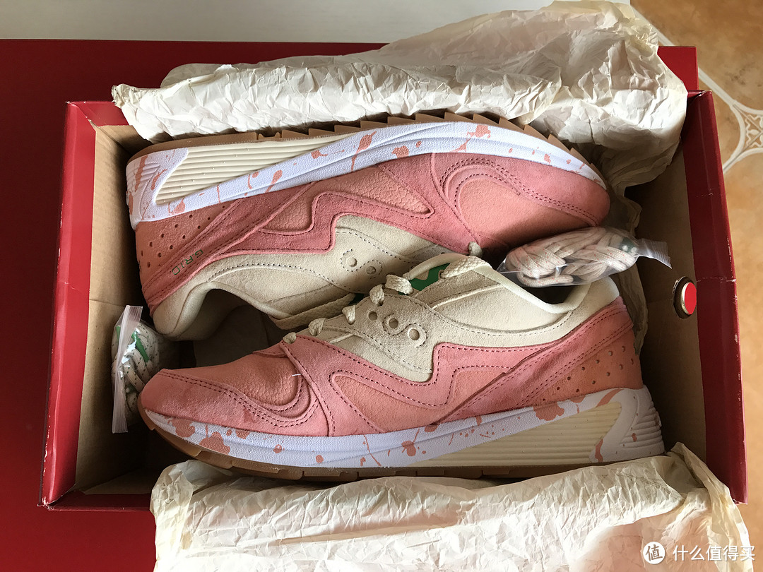 在剁手的路上越走越远5：Saucony 圣康尼 Grid 8000 'Shrimp Scampi'