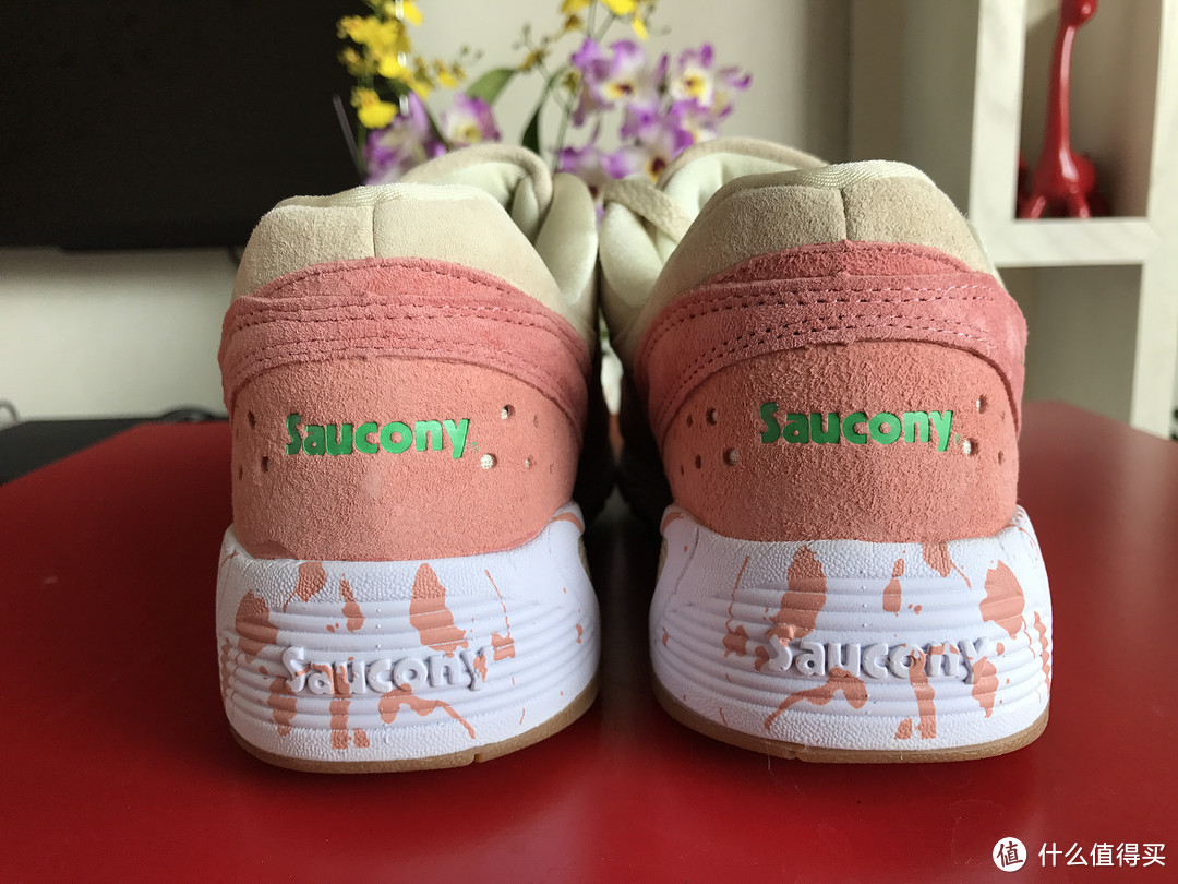 在剁手的路上越走越远5：Saucony 圣康尼 Grid 8000 'Shrimp Scampi'