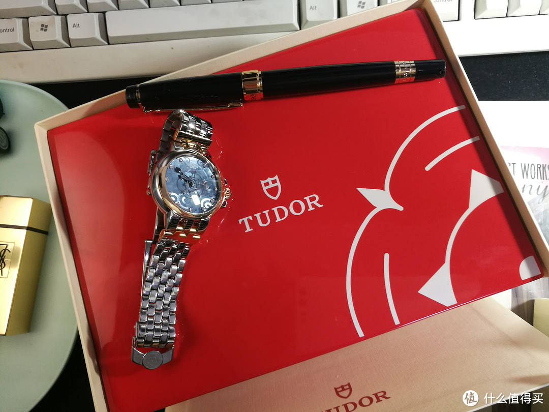 有买了劳的错觉：TUDOR 帝舵 玫瑰系列 18k金 机械女表