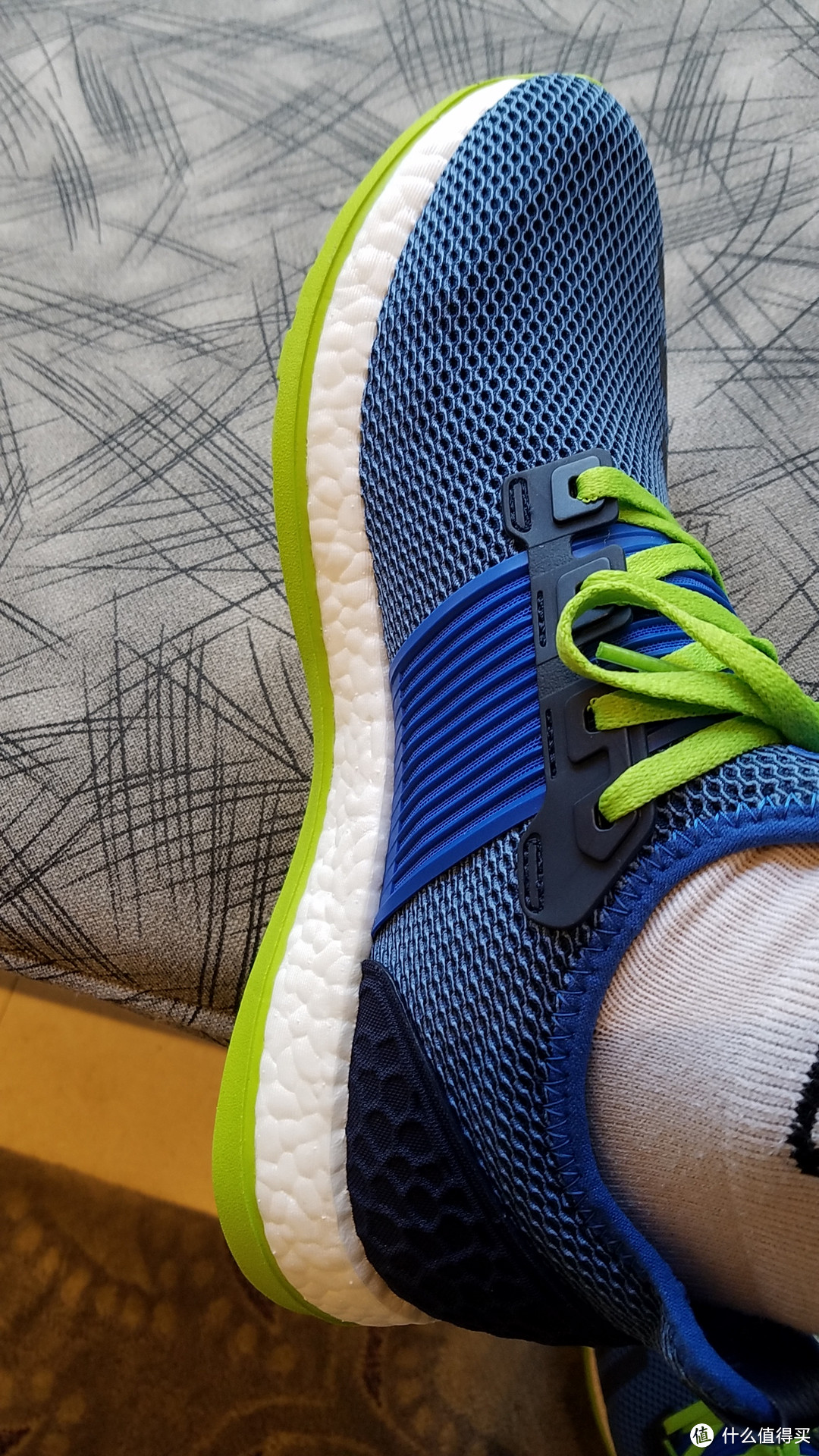 来自迪士尼线的开箱：Adidas 阿迪达斯 Pureboost ZG m 跑鞋初体验