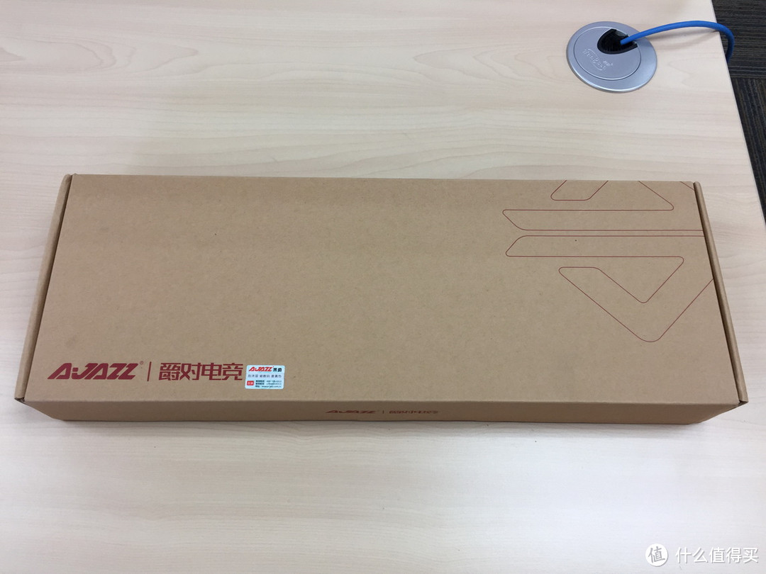 新手入坑佳品,AJAZZ 黑爵 机械战警 合金版炫彩机械键盘(红轴)众测报告