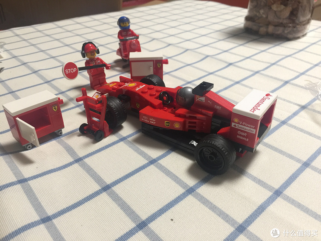 一眼就喜欢上的 LEGO 乐高 75913 F14 T & Scuderia 法拉利重卡