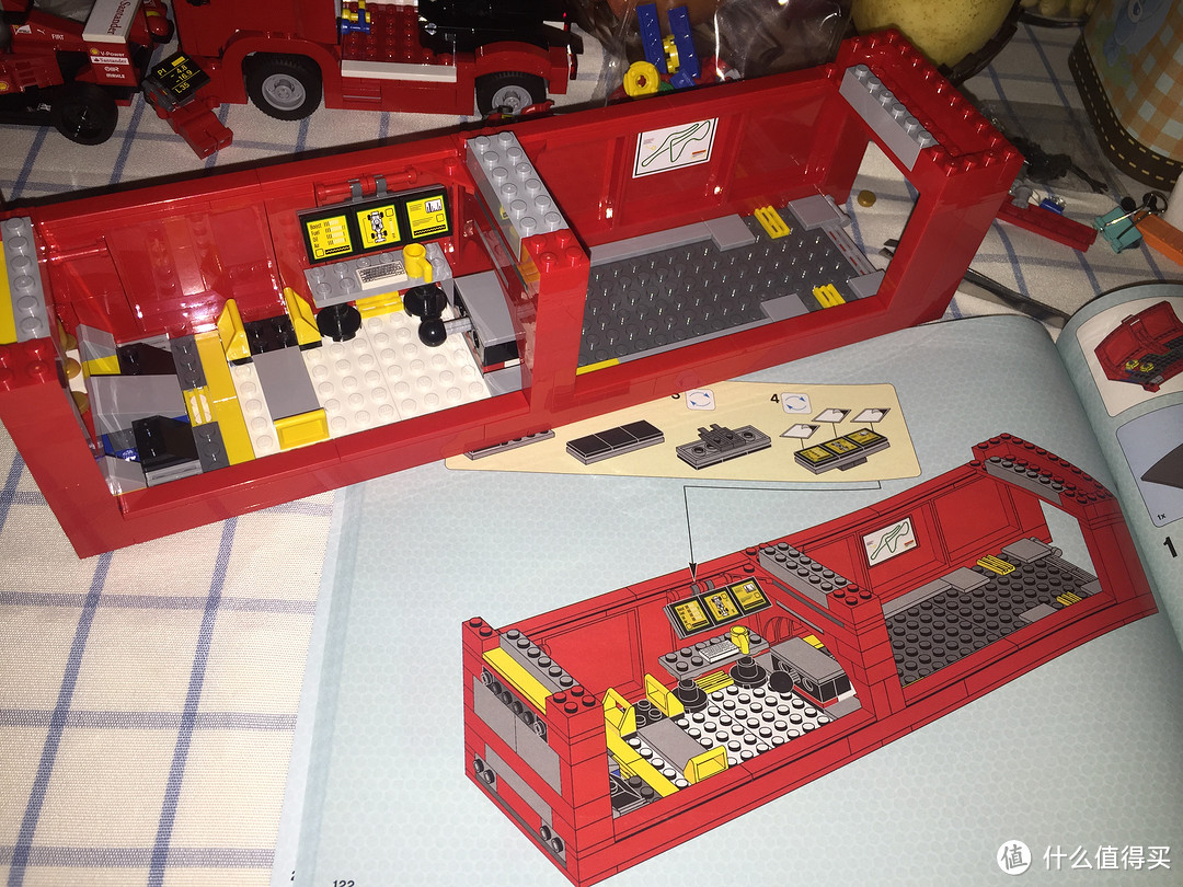 一眼就喜欢上的 LEGO 乐高 75913 F14 T & Scuderia 法拉利重卡