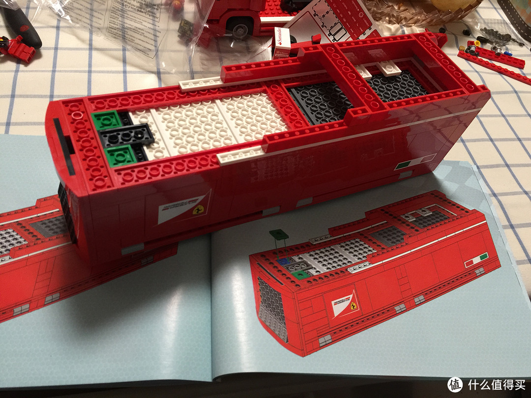 一眼就喜欢上的 LEGO 乐高 75913 F14 T & Scuderia 法拉利重卡