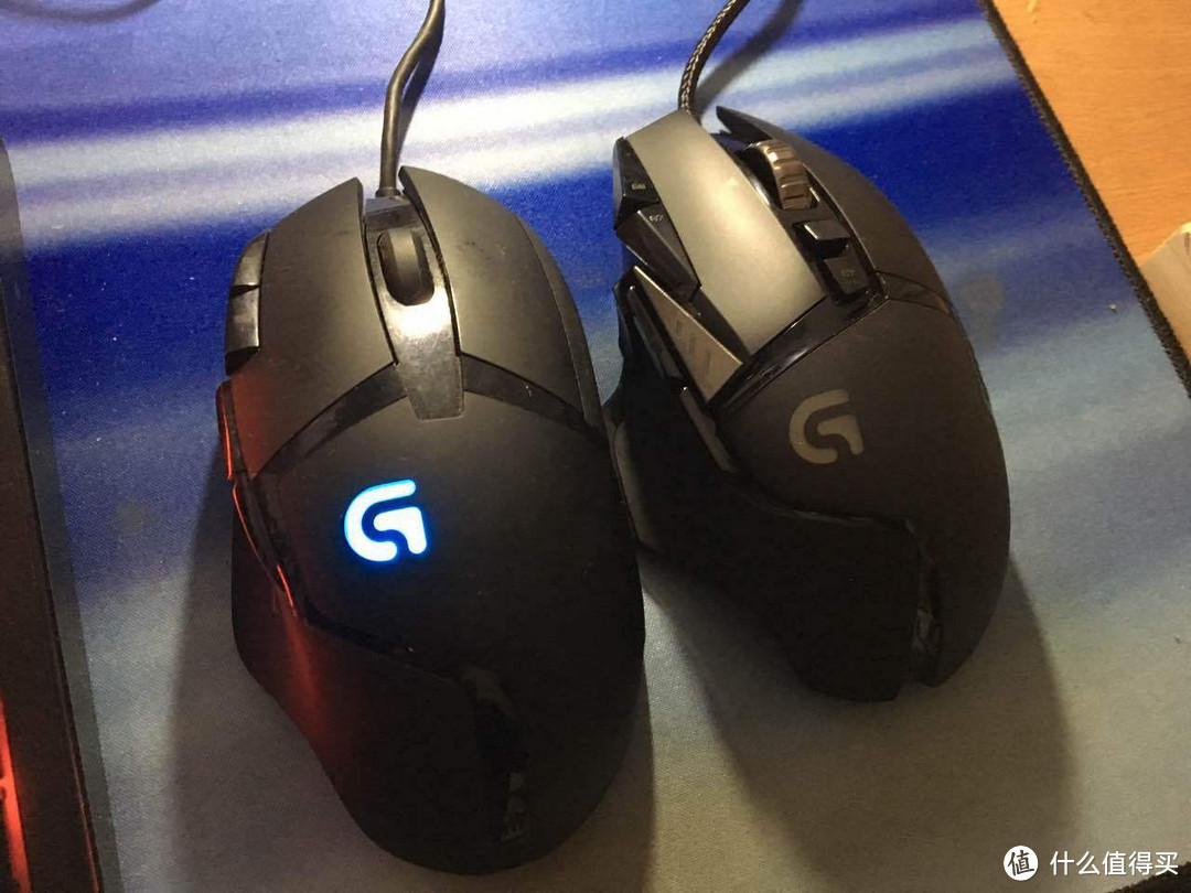 春节不打烊，开箱继续爽：Logitech 罗技 G502 自适应游戏鼠标 开箱