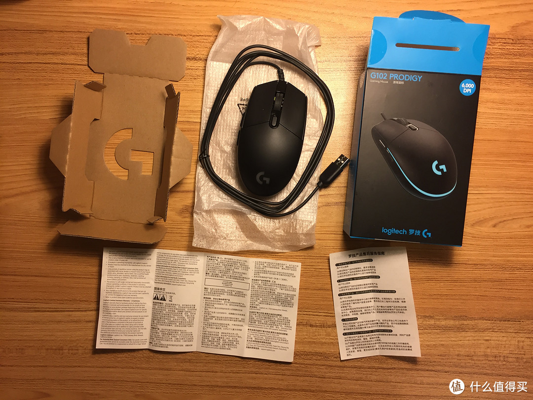 张大妈的新年礼物，Logitech G102 使用感受