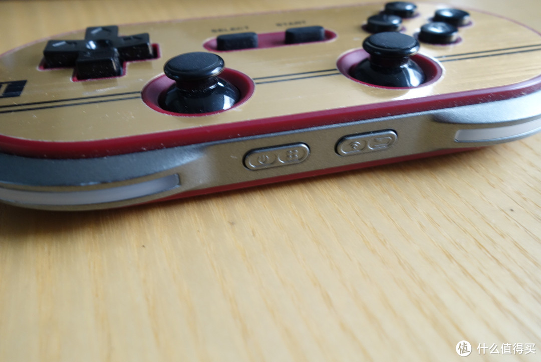 买个手柄玩FC游戏！ 8BITDO 八位堂 FC30 PRO 无线蓝牙手柄 简单晒单