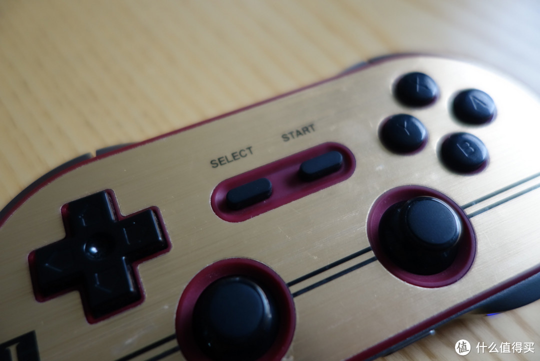 买个手柄玩FC游戏！ 8BITDO 八位堂 FC30 PRO 无线蓝牙手柄 简单晒单