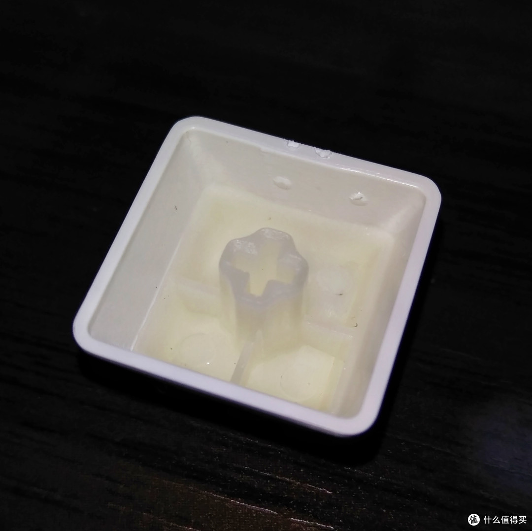 灯光值一半——黑爵机械战警合金机械键盘测评