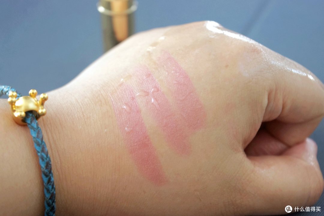女人永远缺一只的唇膏——MAXFACTOR 蜜丝佛陀 恒彩润泽锁色唇膏