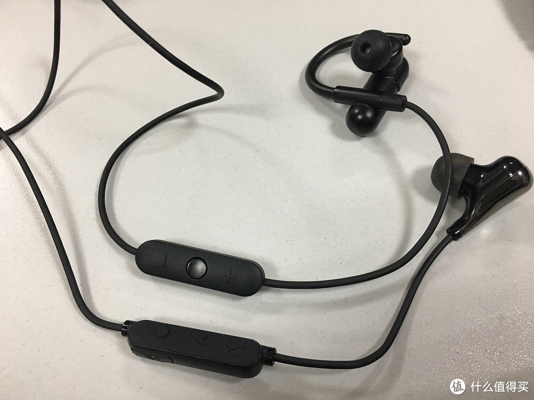 EDIFIER漫步者无线入耳式运动耳机黑色款测试报告
