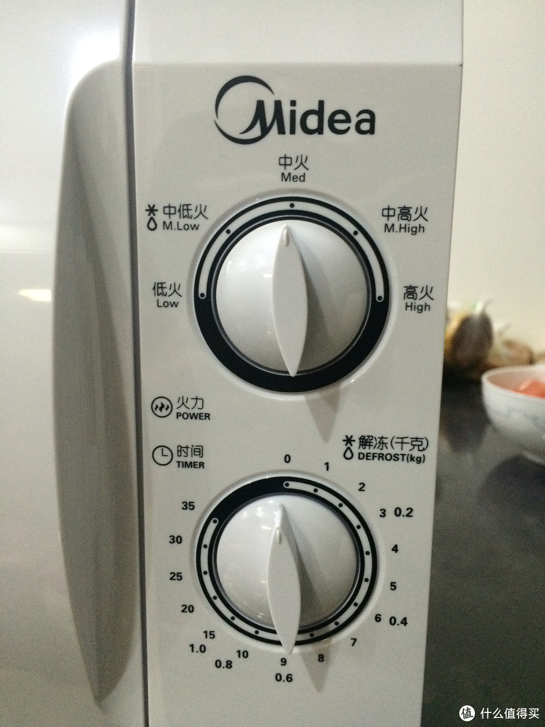 Midea 美的 M1-211A 21L 机械式微波炉 开箱