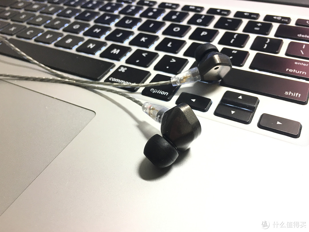 小白耳机入门 — SENNHEISER 森海塞尔 IE80 入耳式动圈耳机 使用体验