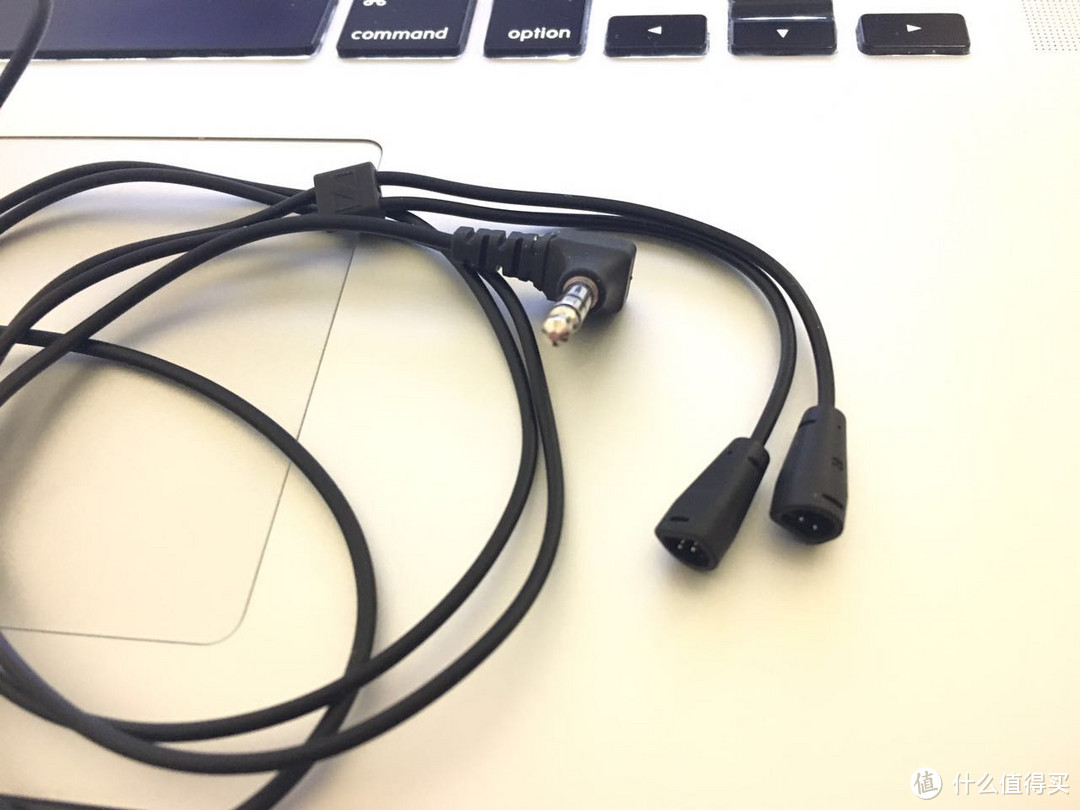 小白耳机入门 — SENNHEISER 森海塞尔 IE80 入耳式动圈耳机 使用体验