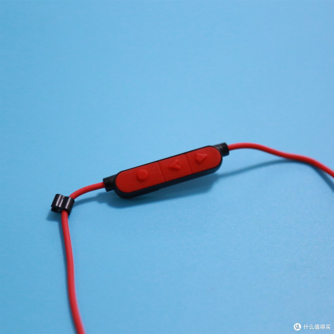漫步者W290BT 无线入耳式运动耳机——符合预期的开箱评测