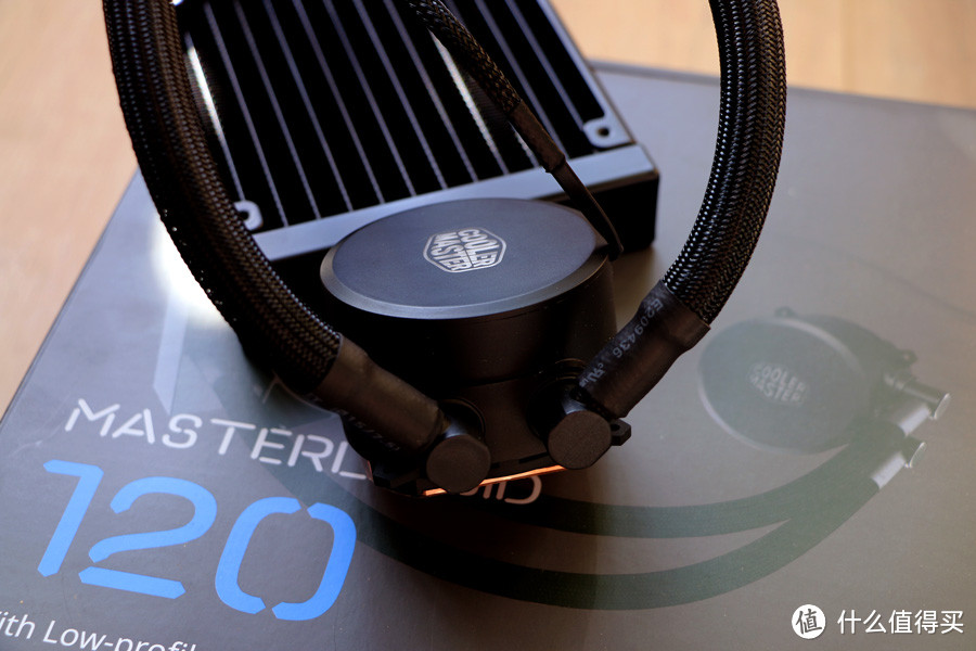 一体式水冷新贵：COOLERMASTER 酷冷至尊 MasterLiquid120 水冷散热器 开箱