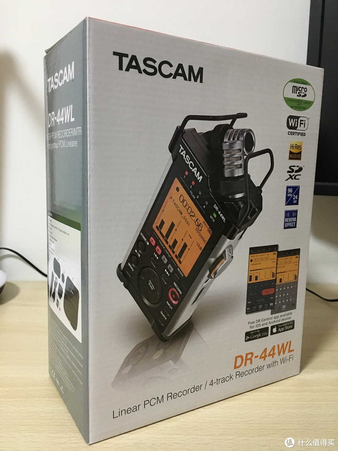 新玩具 TASCAM DR-44WL 录音笔 开箱