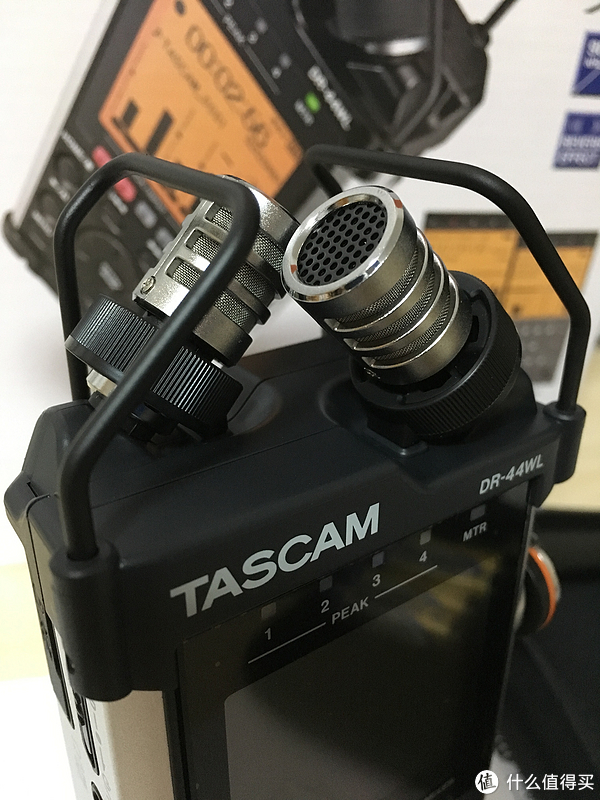 新玩具 TASCAM DR-44WL 录音笔 开箱
